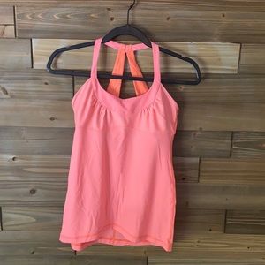 Lululemon size 4 top